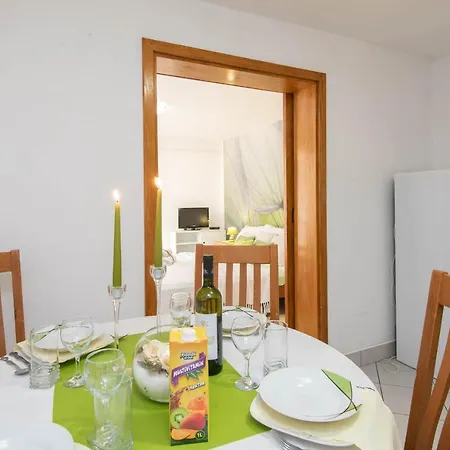 Lenka Apartamento Orebić