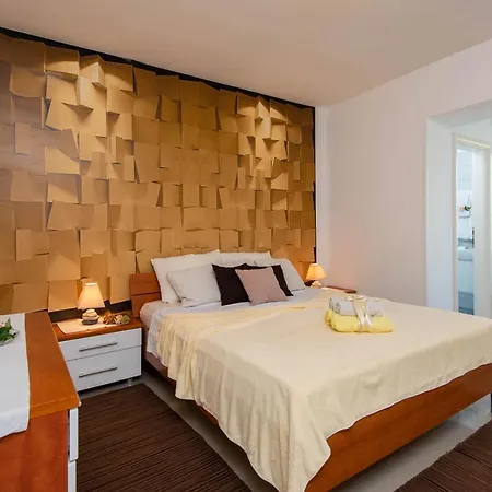 Lenka Appartement *