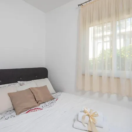 Appartement Lenka Orebić