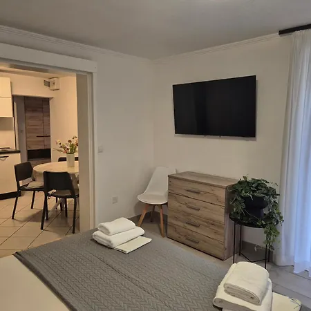 Apartman Lenka